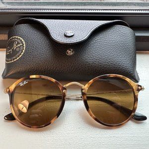 Ray-Ban sunglasses Round Fleck